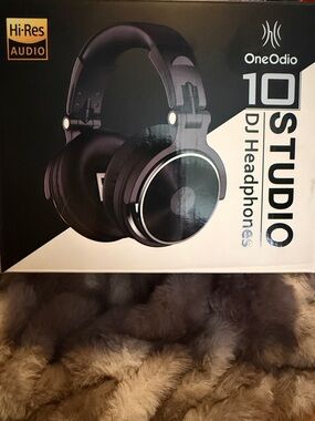 OneOdio 10 DJ Studio Black Over-Ear Headphones